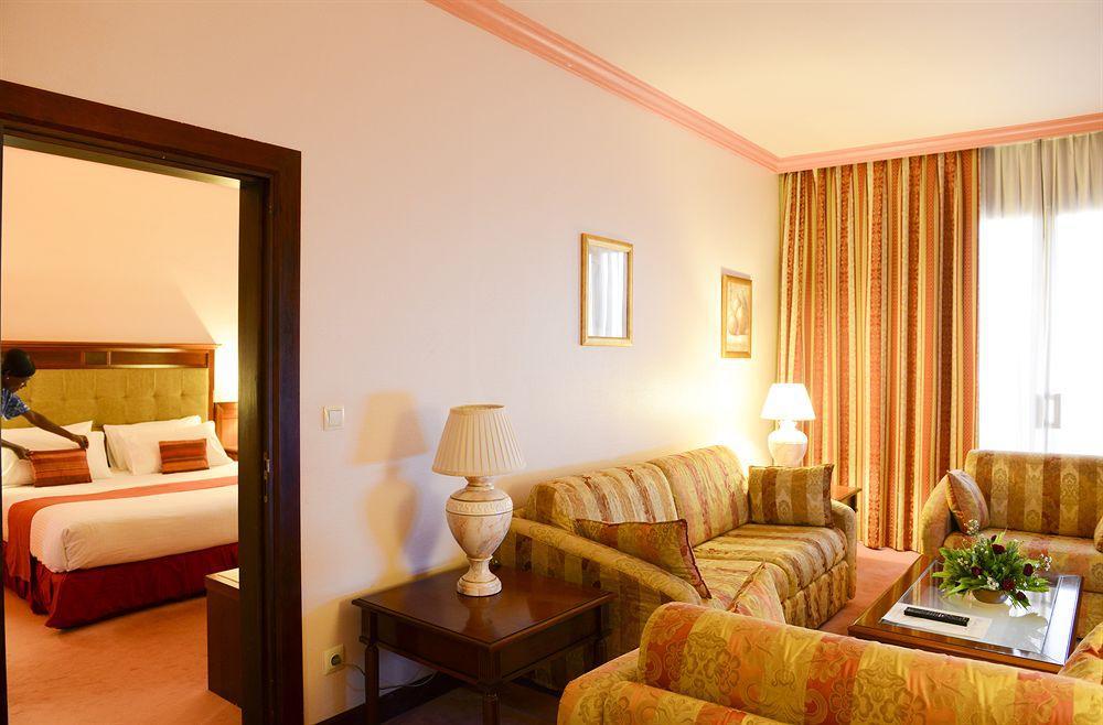Lancaster Ouaga 2000 Otel Ouagadougou Dış mekan fotoğraf
