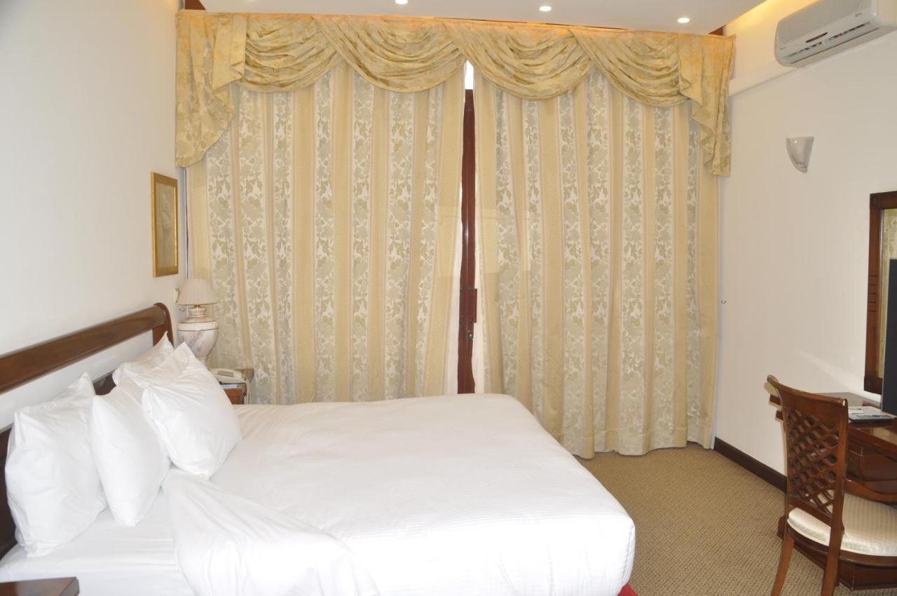 Lancaster Ouaga 2000 Otel Ouagadougou Dış mekan fotoğraf