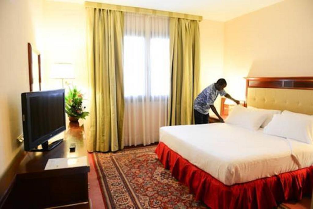 Lancaster Ouaga 2000 Otel Ouagadougou Dış mekan fotoğraf