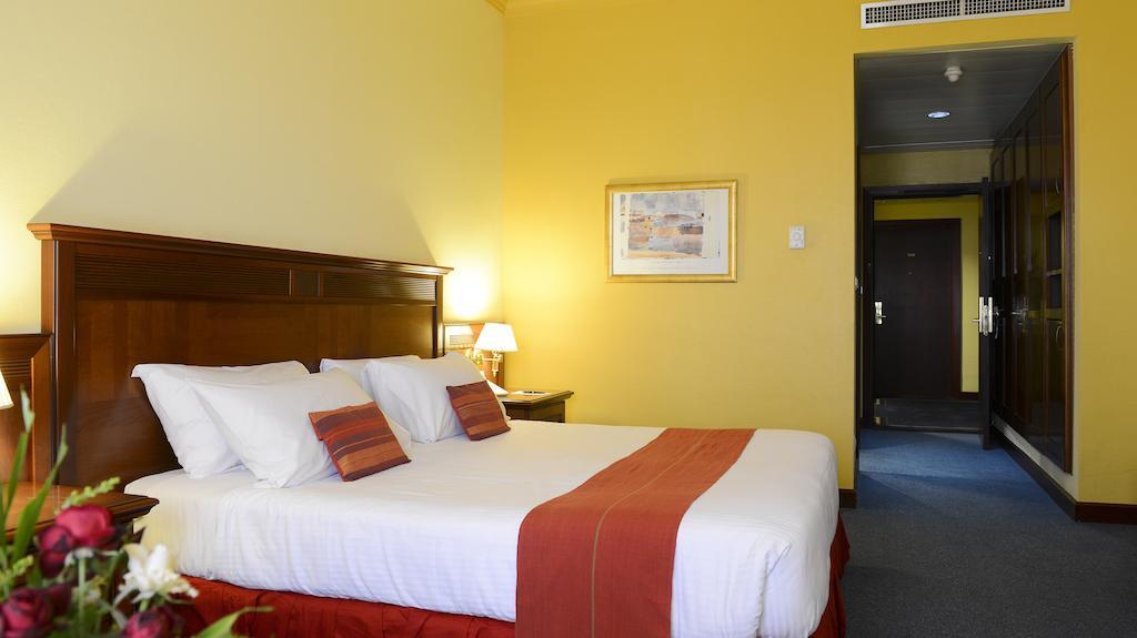 Lancaster Ouaga 2000 Otel Ouagadougou Dış mekan fotoğraf